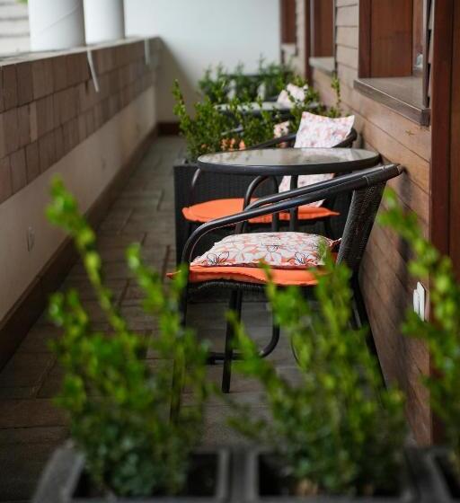 住宿加早餐 Imola Udvarház Dessert