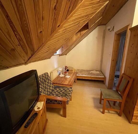 Aamiaismajoitus (B&B) Katalinkert Panzió