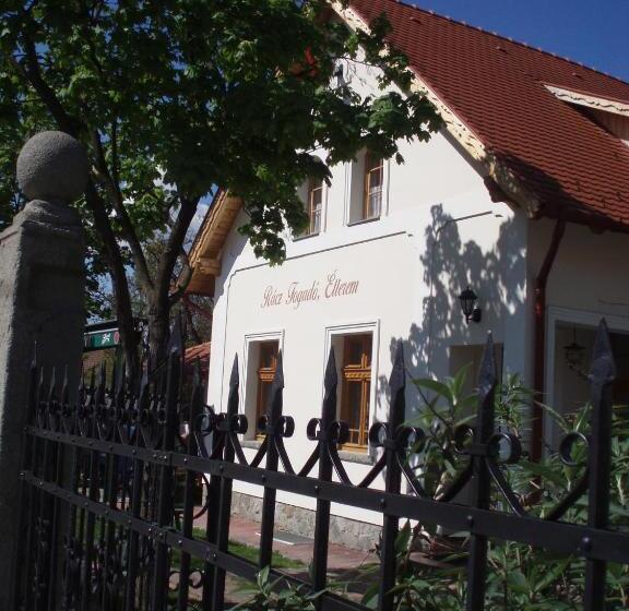 住宿加早餐 Rácz Fogadó