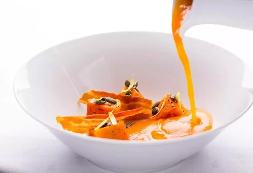 Aamiaismajoitus (B&B) Rácz Fogadó