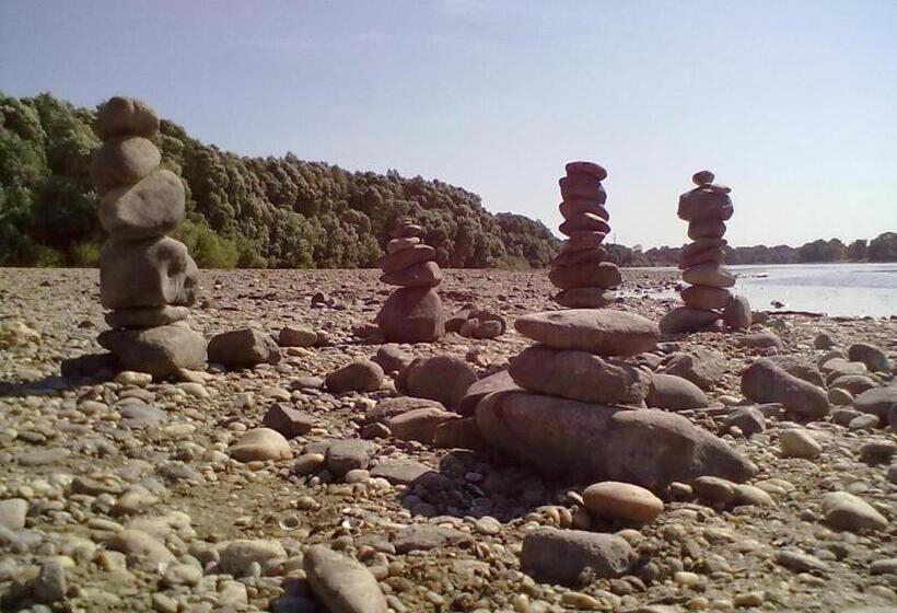 住宿加早餐 Rácz Fogadó