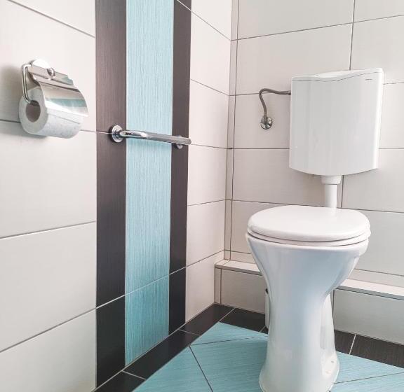 مبيت وإفطار Szivárvány Panzió