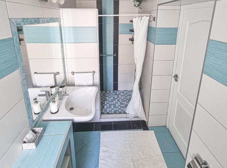 مبيت وإفطار Szivárvány Panzió