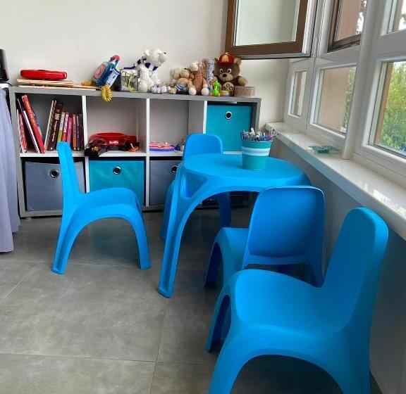 مبيت وإفطار Xendala Panzió