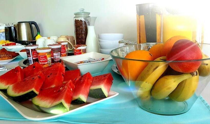 مبيت وإفطار Xendala Panzió