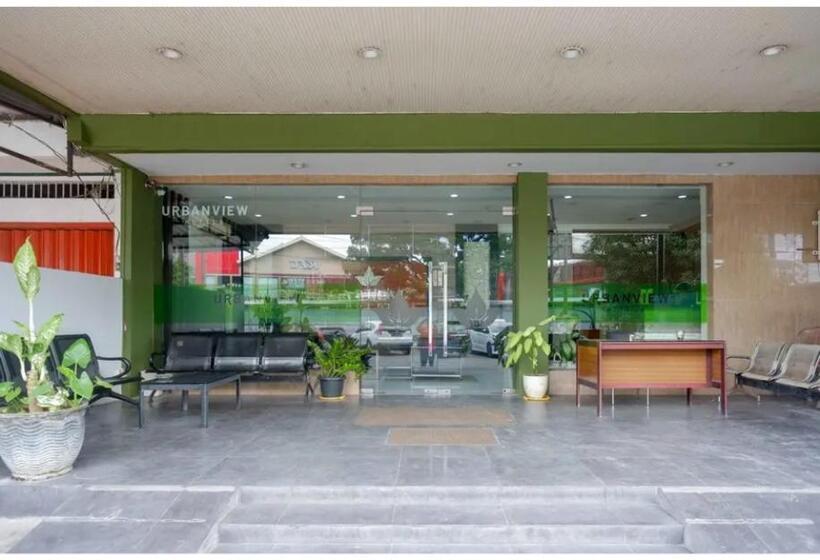 Capital Hotel Makassar