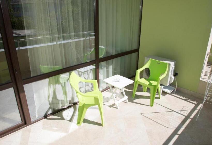 酒店 Clinic Dr. Gechevi