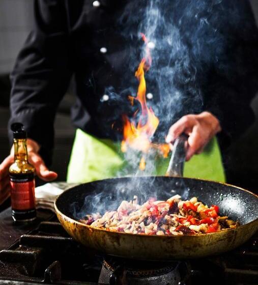 Hotell Csopak Resort & Lake