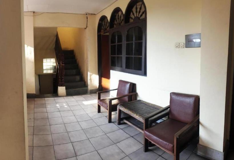 ホテル Grand Chandra