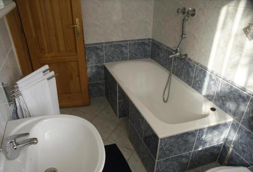 فندق Hárs Thermál