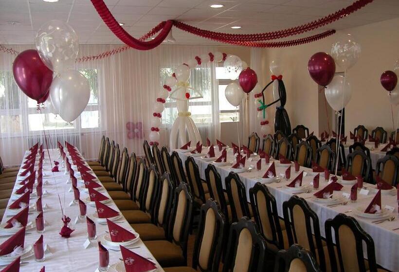 فندق Hárs Thermál