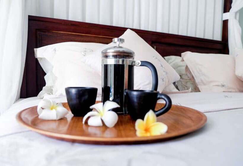 هتل Villa Bau Nyale