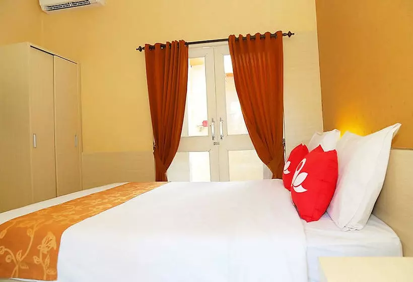ホテル Zenrooms Denpasar Gelogor Carik 2