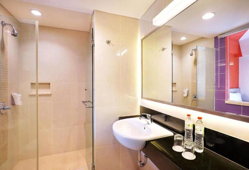 Primera Hotel Seminyak