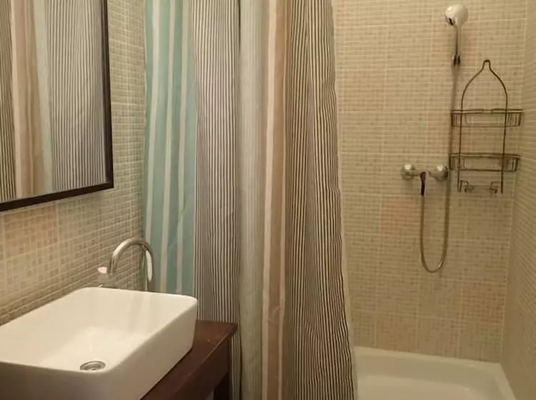 Santico Art Hotel And Hostel