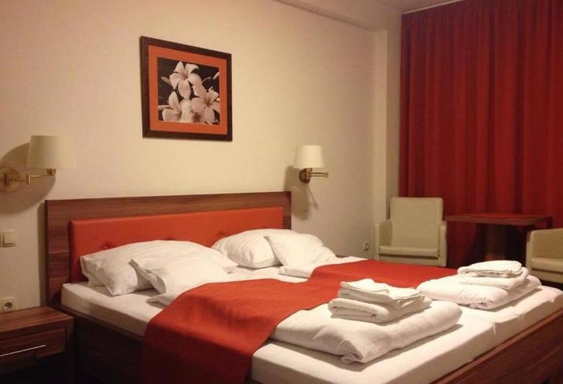 Simbad Hotel & Bar Superior