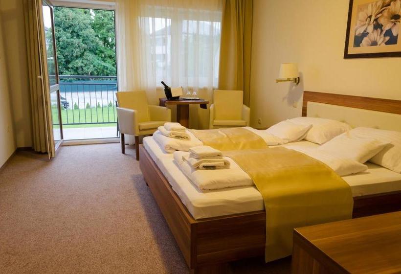 Simbad Hotel & Bar Superior