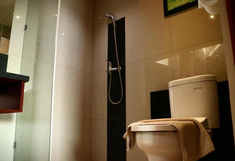 Watu Dodol Hotel & Restaurant