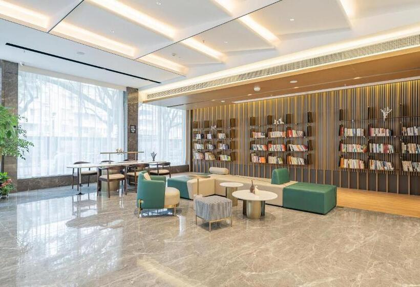 Atour Hotel Zhoushan Dinghai