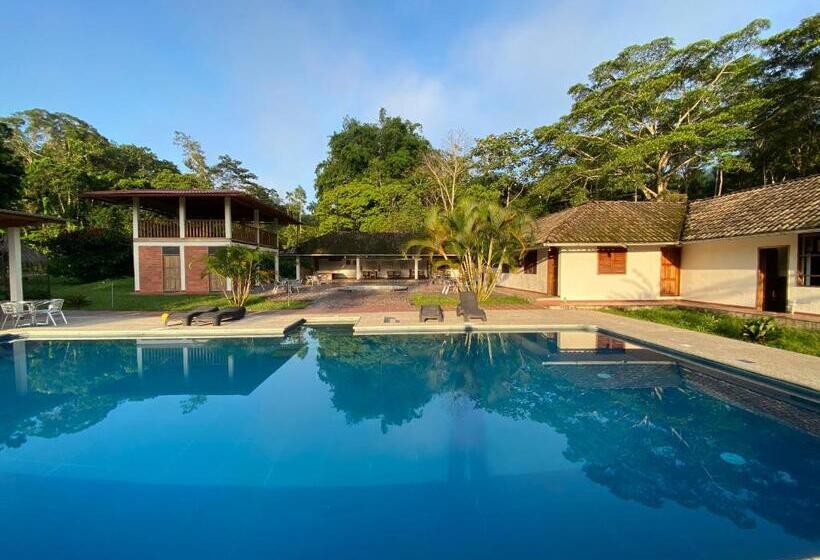 فندق Jungle Lodge El Jardin Aleman