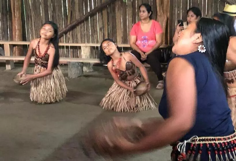 Hotelli Jungle Lodge El Jardin Aleman