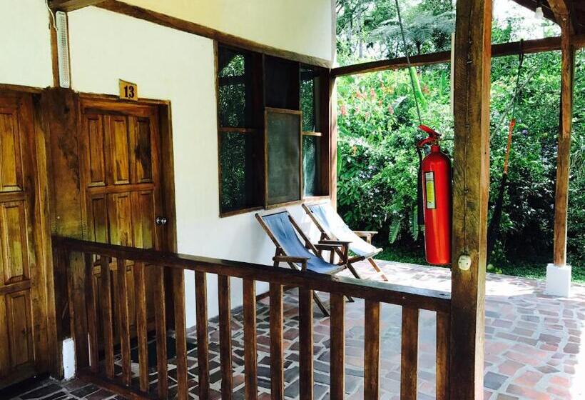 فندق Jungle Lodge El Jardin Aleman