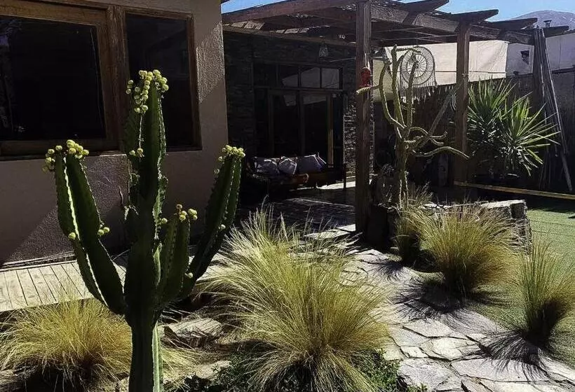 Majatalo Hostal Villa Italo