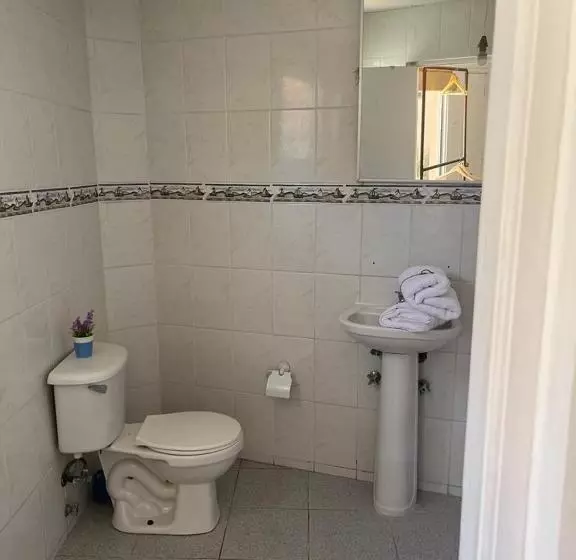 Majatalo Hostal Villa Italo