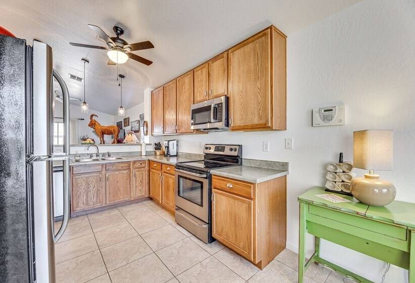 Coolidge Home W/ Patio, Near Casa Grande Monument!