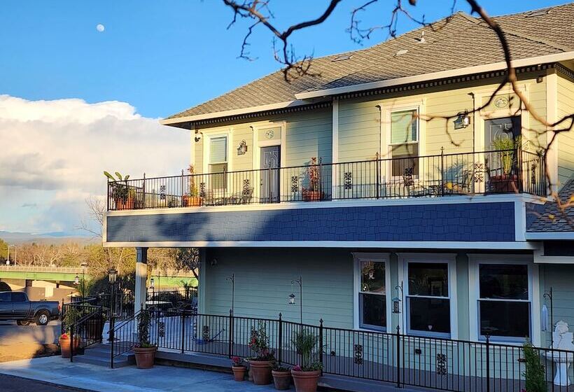 酒店 Hummingbird House