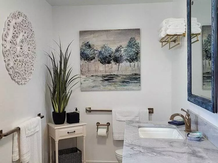 Hotelli Hummingbird House