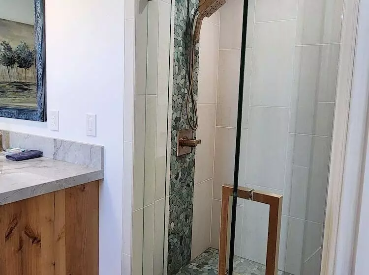 Hotelli Hummingbird House