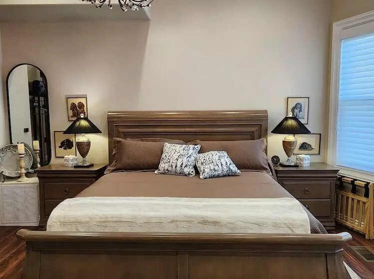 Hotelli Hummingbird House