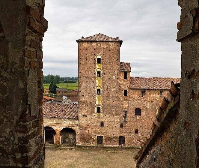 田舎風ホテル Agriturismo Castello Beccaria