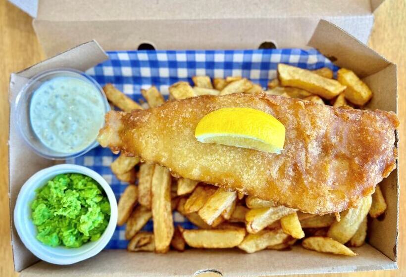 فندق ريفى Nine Yards Farrington S Family Glamping