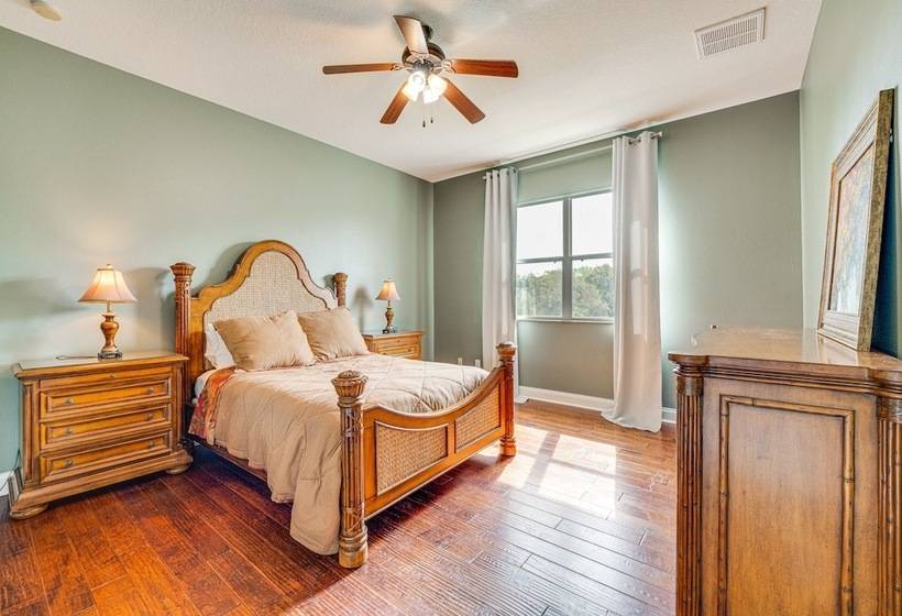 Luxurious Davenport Home W/ Large Pool & Hot Tub!