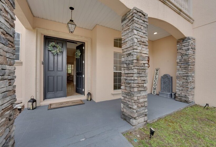 Luxurious Davenport Home W/ Large Pool & Hot Tub!