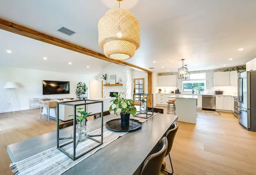 Naples Duplex Home W/ Private Pool & Lanai!