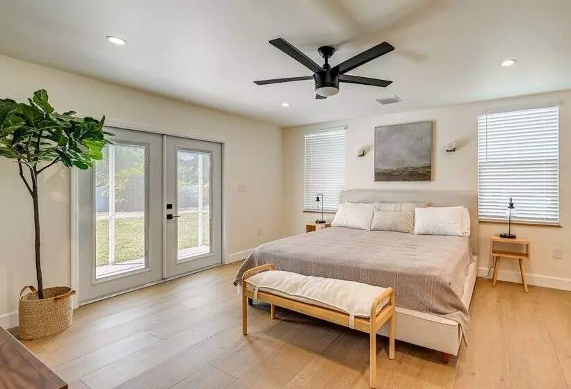 Naples Duplex Home W/ Private Pool & Lanai!