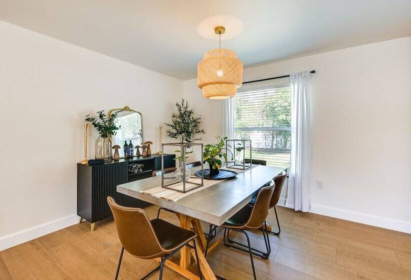 Naples Duplex Home W/ Private Pool & Lanai!