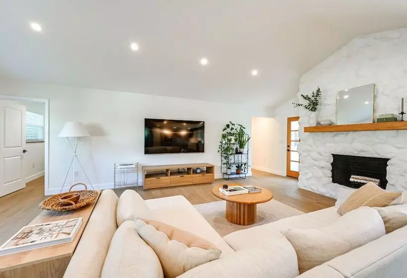 Naples Duplex Home W/ Private Pool & Lanai!