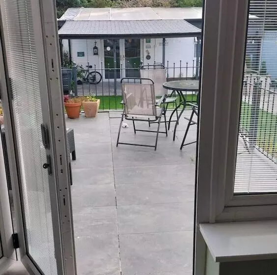 Majatalo 26 Belverdere Drive