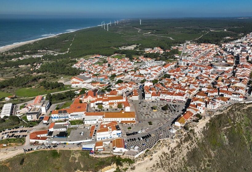 پانسیون Fika Guest House