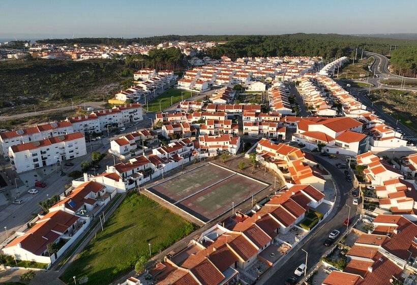 پانسیون Fika Guest House