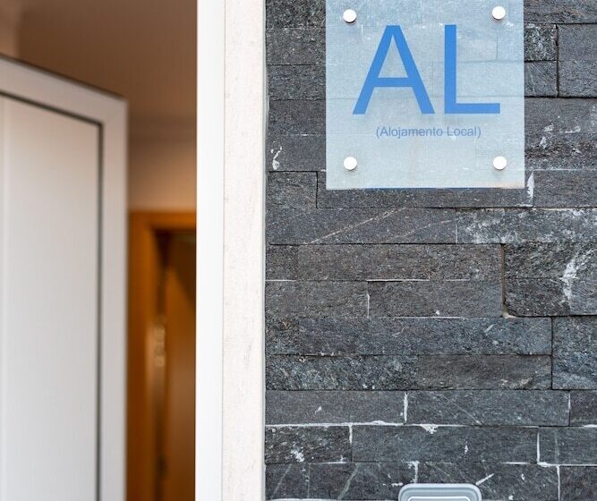 پانسیون Fika Guest House