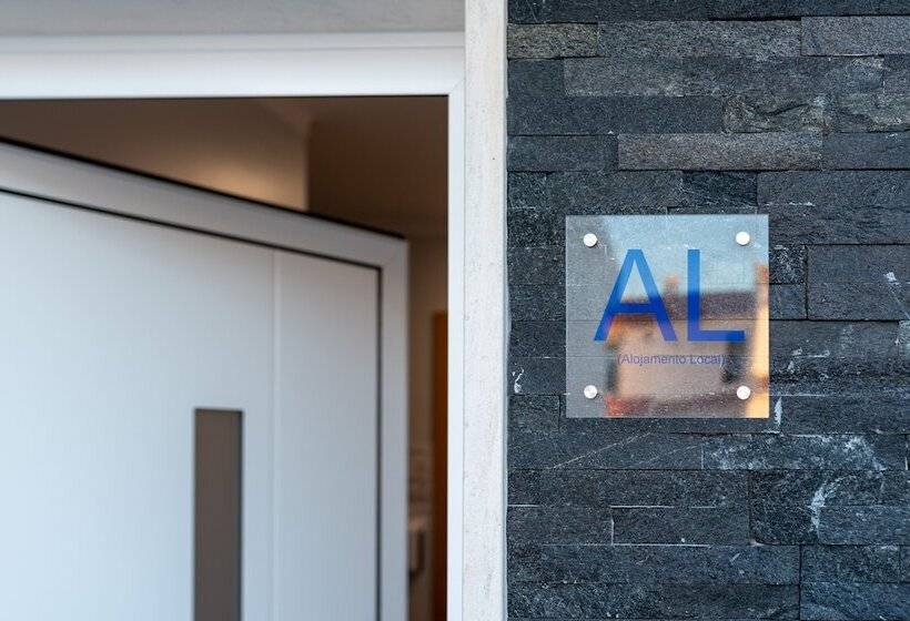 پانسیون Fika Guest House