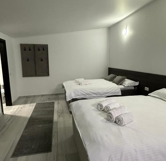 پانسیون Modern House