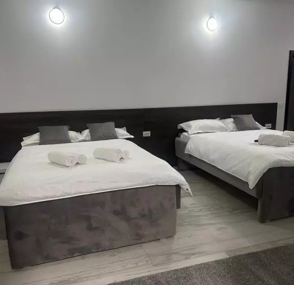 Majatalo Modern House