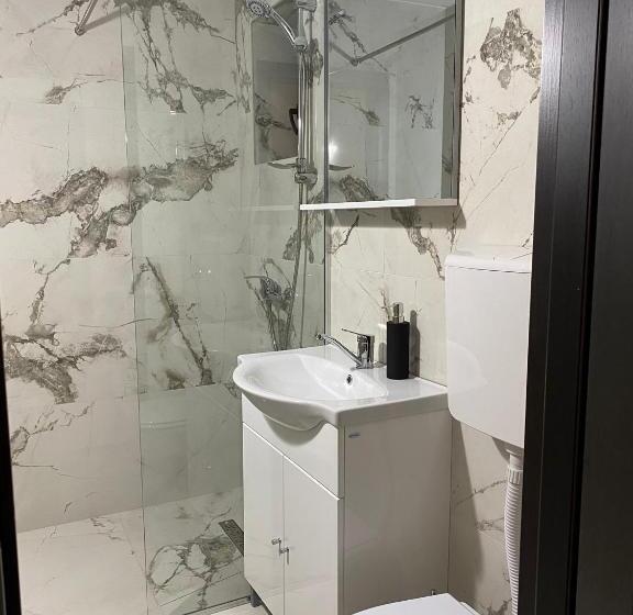 پانسیون Modern House