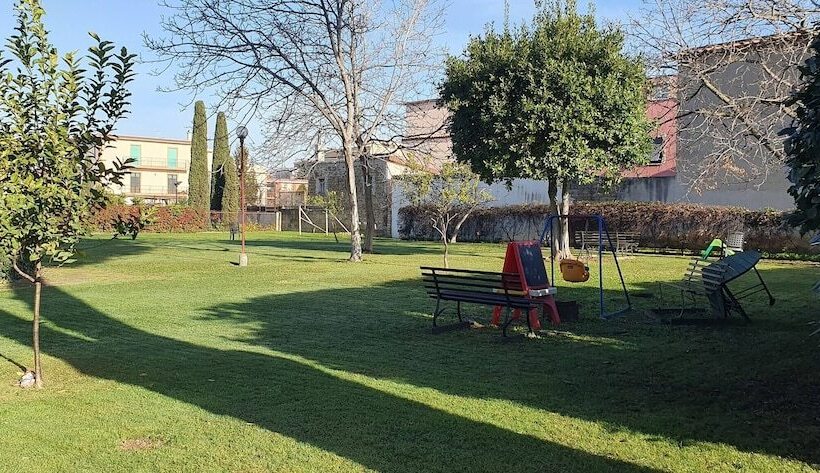 膳宿费 Room In B&b Comfortable Room With Spacious Kitchen Suite Colosseo